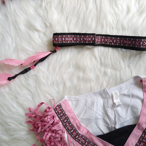 Girl's Indian Costume - Picture 8 of 11